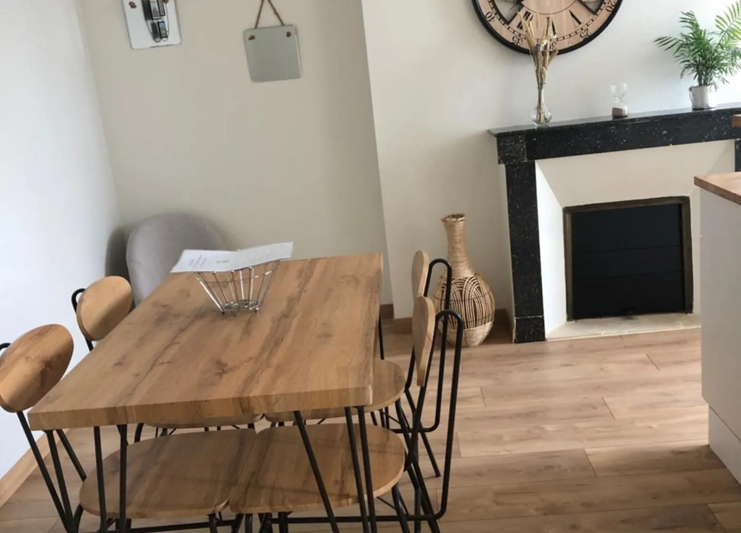 Appartement Burin des rosiers à Olby France